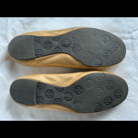 Tory Burch Reva Gold Flats Sz 8 - Picture 4 of 4